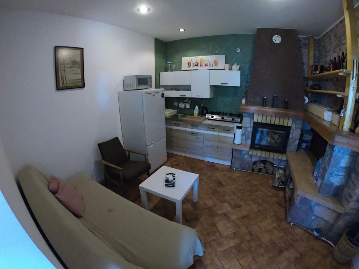 Apartamento Mazurska Kwatera-Rezerwat Fuledzki Róg Giżycko Exterior foto